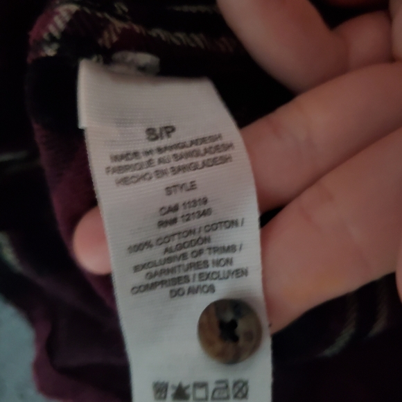 🍂Plaid Flannel🍂 - Picture 2 of 2